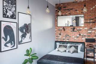 Апартаменты Fragola Between Old Town and Jewish Quarter Краков Industrial One-Bedroom Apartment (Sarego 28 Street)-2