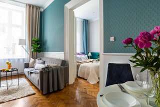 Апартаменты Fragola Between Old Town and Jewish Quarter Краков Quiet One-Bedroom Apartment (Sarego 28 Street)-2